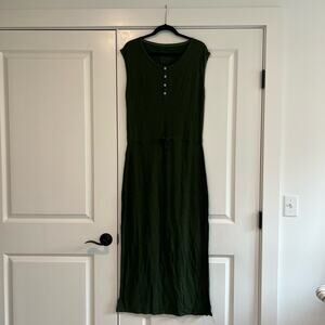 Patagonia Women's Sleeveless Pantsuite‎ Dark Green Size Medium
